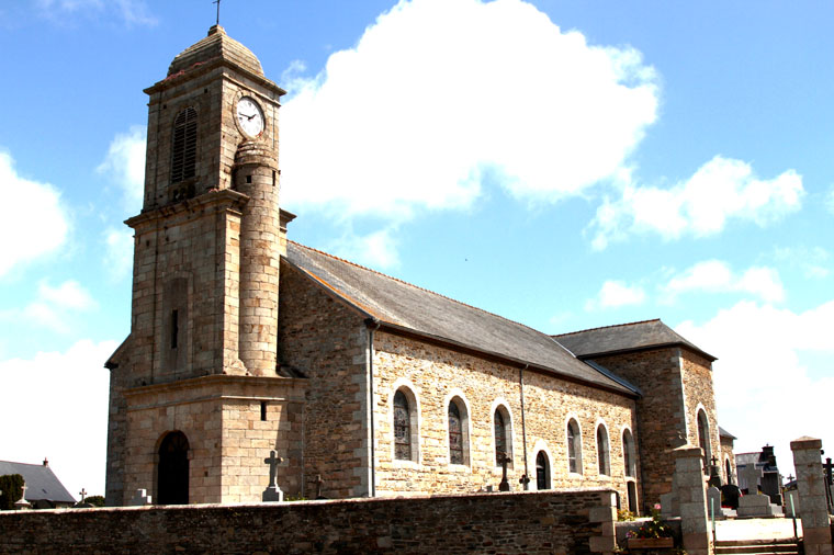 L'glise Saint-Pierre-s-Liens de Pommerit-Jaudy (Bretagne)