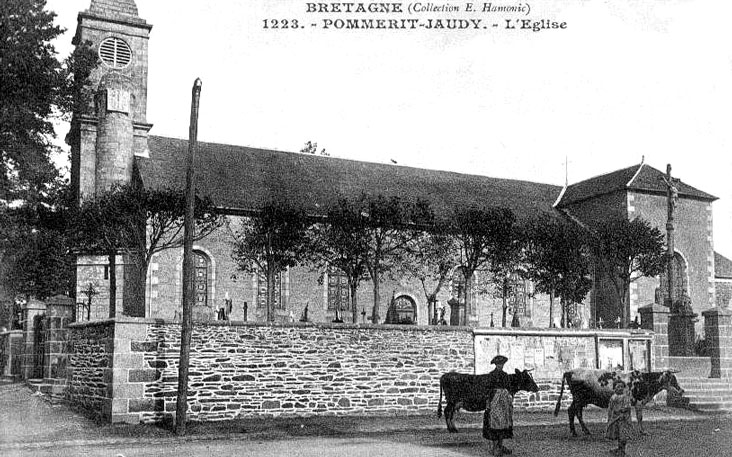 Eglise de Pommerit-Jaudy (Bretagne)