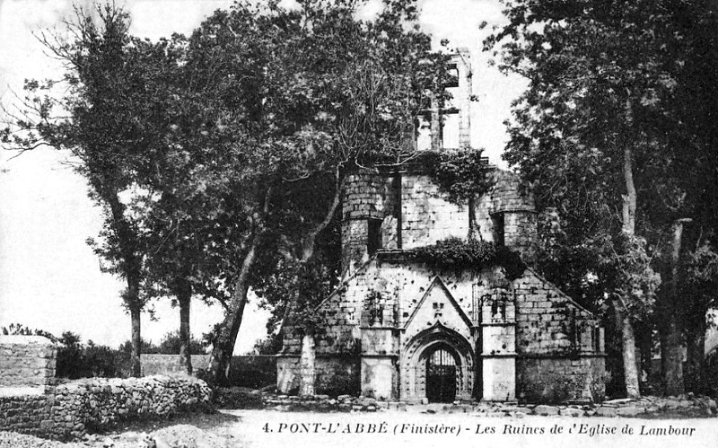 Ville de Pont-l'Abbé (Bretagne) : église de Lambour.