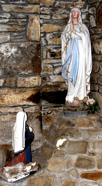 Statue de l'glise Saint-Jean-Baptiste de Pont-Melvez (Bretagne)