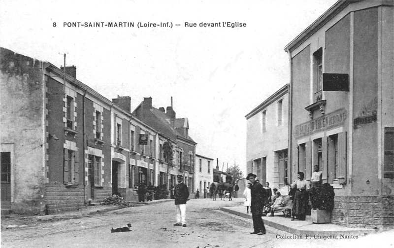 Ville de Pont-Saint-Martin (Bretagne).