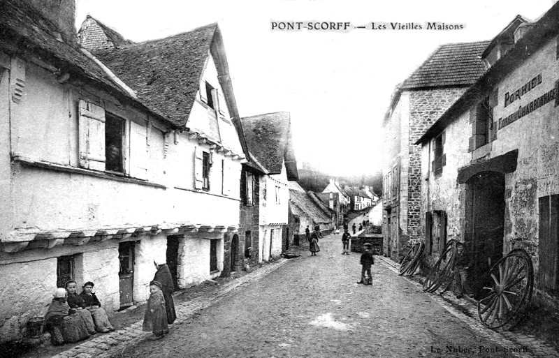 Vieilles Maisons de Pont-Scorff (Bretagne).