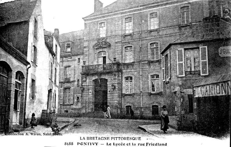 Couvent des Ursulines de Pontivy (Bretagne).