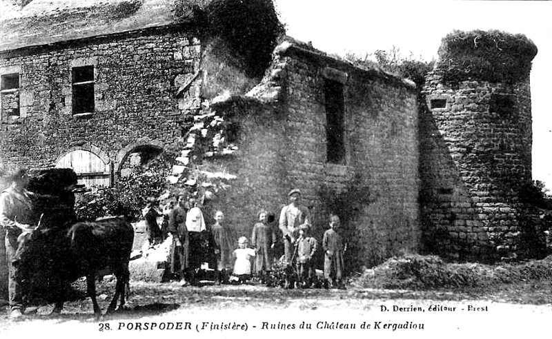 Chteau de Kergadiou  Porspoder (Bretagne).