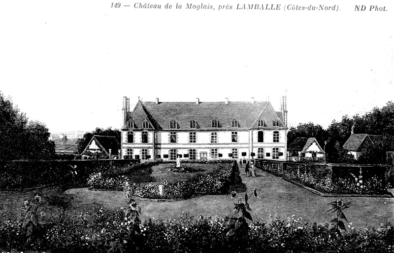 Ville de la Poterie (Bretagne) : chteau de Moglais.