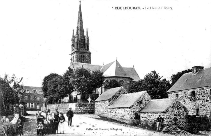 Ville de Pouldouran (Bretagne).