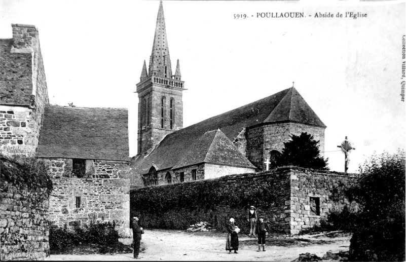 Eglise de Poullaouen (Bretagne).