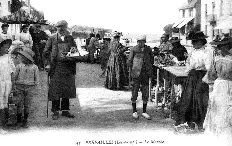 Marché à Préfailles (anciennement en Bretagne).