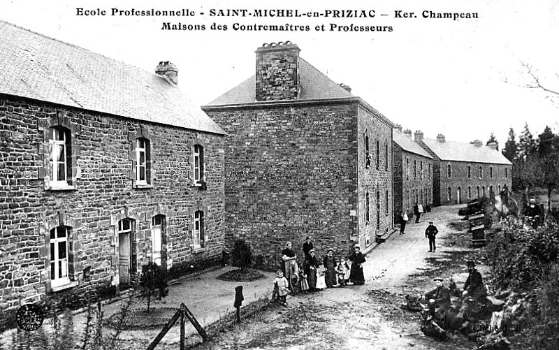 Ecole Professionnelle de Saint-Michel en Priziac (Bretagne).