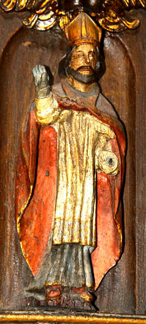 Statue de l'glise Saint-Herv de Quemperven (Bretagne)