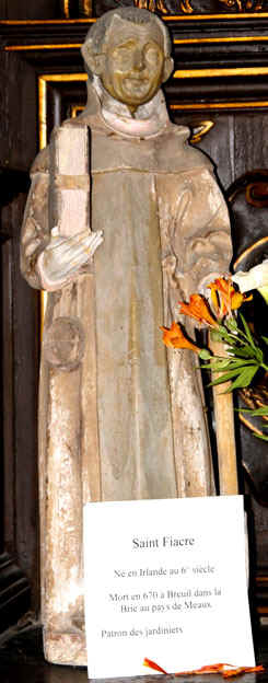 Statue de l'glise Saint-Herv de Quemperven (Bretagne)