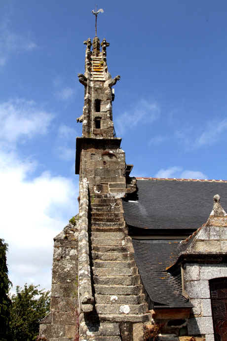 L'glise Saint-Herv de Quemperven (Bretagne)