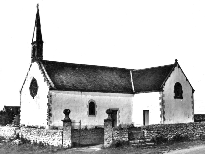 Ville de Quiberon (Bretagne) : chapelle de Lotivy.