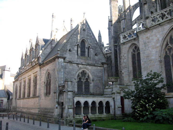 Quimper : cathdrale Saint-Corentin (faade Nord)