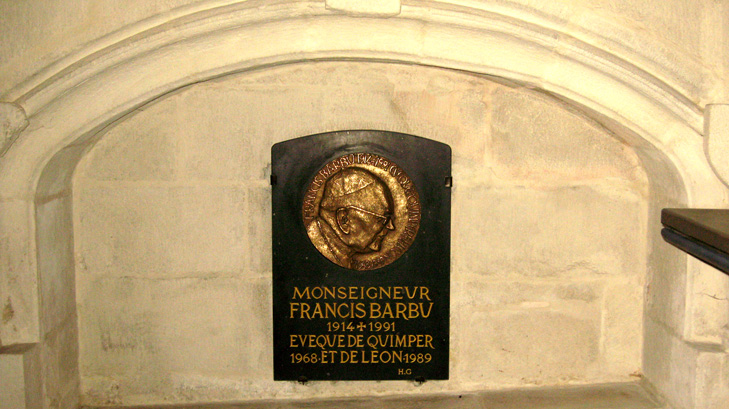 Quimper : cathdrale Saint-Corentin (chapelle des Trois gouttes de sang)