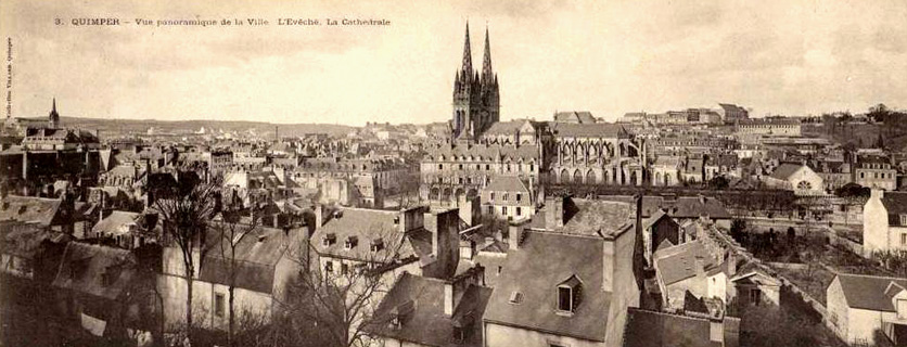 La ville de Quimper et sa cathdrale (Bretagne).