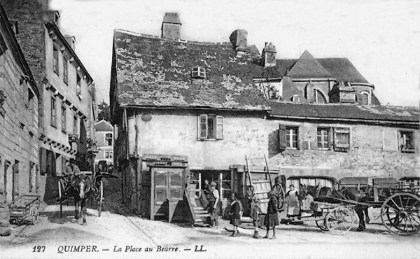 Quimper (Bretagne) : Place au Beurre.