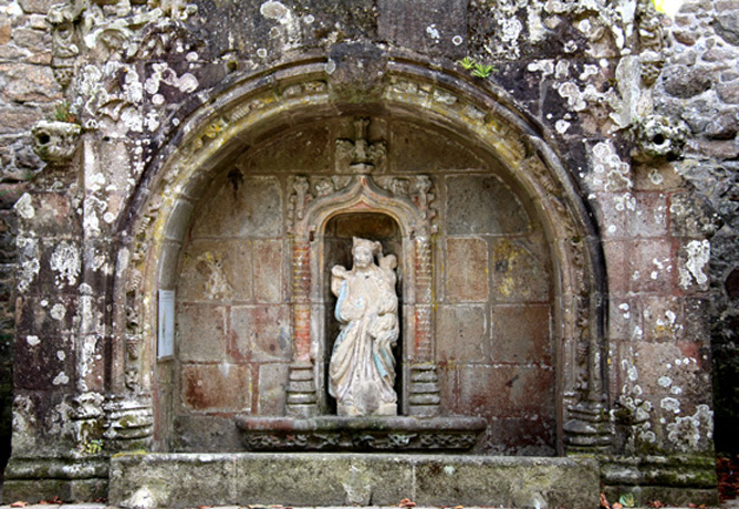 Eglise-basilique de Quintin (Bretagne)