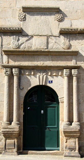 Eglise-basilique de Quintin (Bretagne)