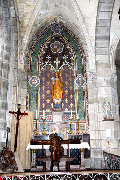 Eglise-basilique de Quintin (Bretagne)