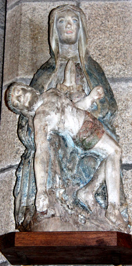 Statue de l'glise-basilique de Quintin (Bretagne)