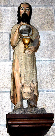 Statue de l'glise-basilique de Quintin (Bretagne)