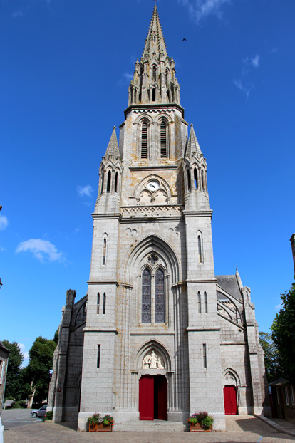 Eglise-basilique de Quintin (Bretagne)