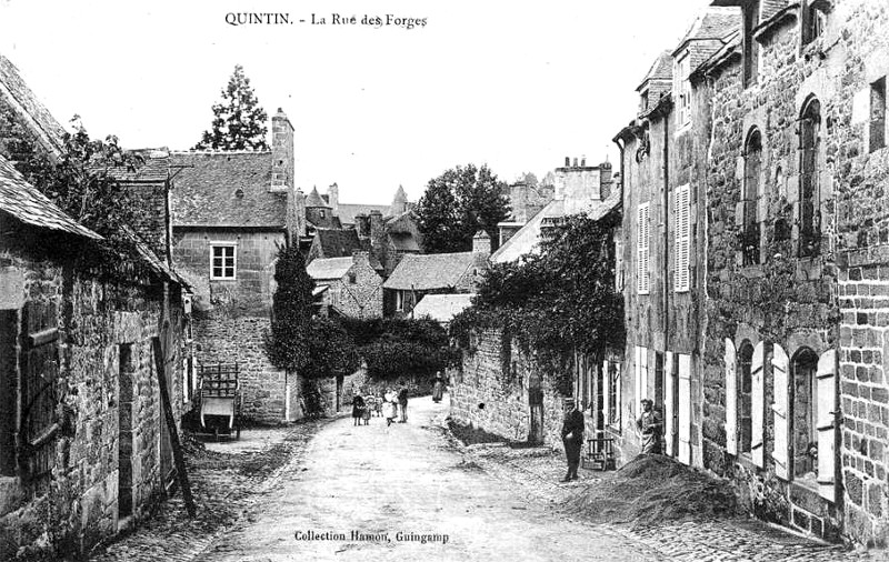 Ville de Quintin (Bretagne).