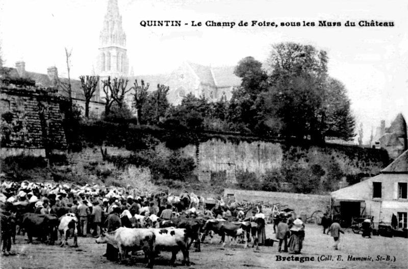 Ville de Quintin (Bretagne).