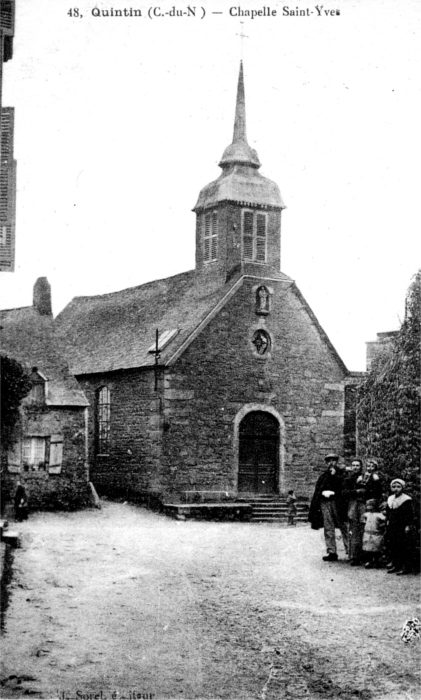 Chapelle Saint-Yves de Quintin (Bretagne).