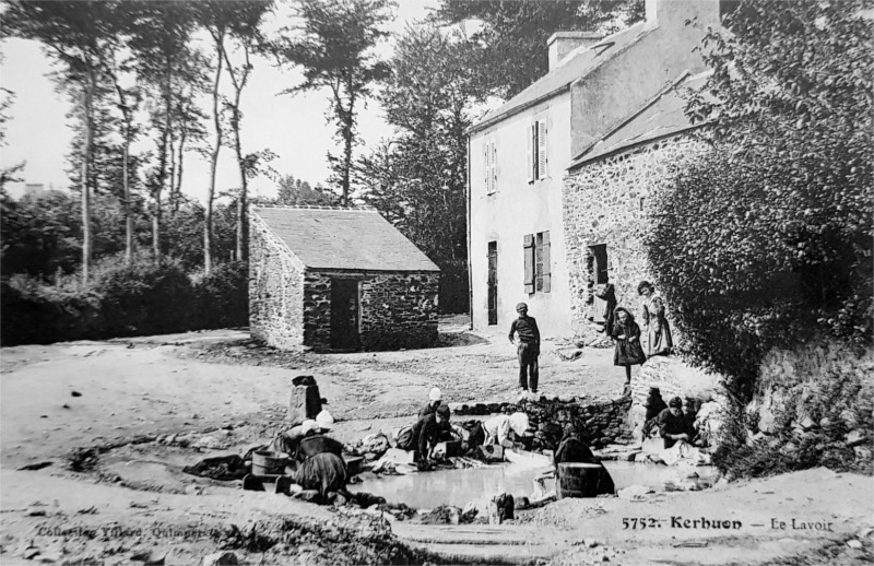 Lavoir du Relecq-Kerhuon  (Bretagne).