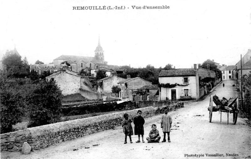 Ville de Remouill (Bretagne).