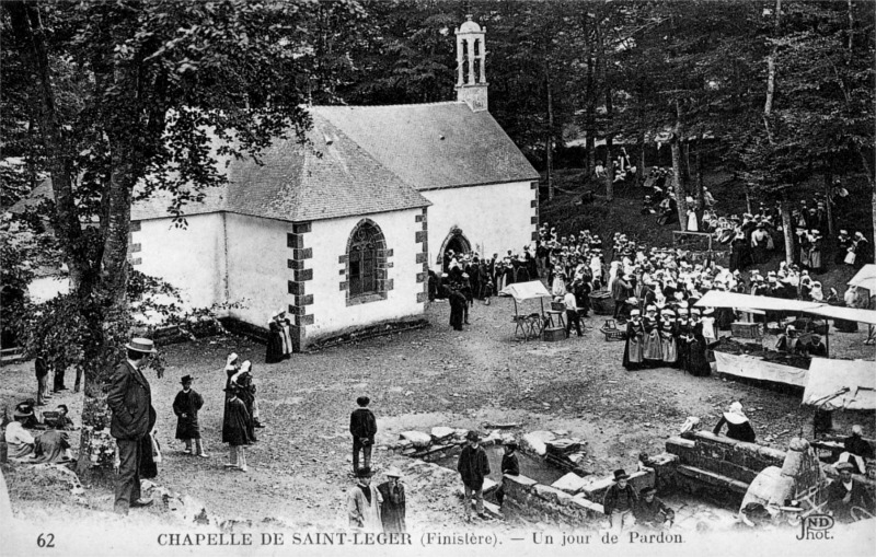 Chapelle de Saint-Lger  Riec-sur-Belon (Bretagne).