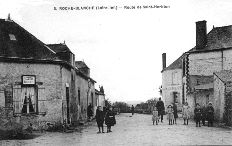 Ville de la Roche-Blanche (anciennement en Bretagne).