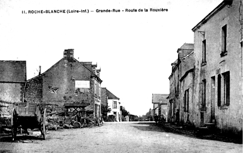 Ville de la Roche-Blanche (anciennement en Bretagne).