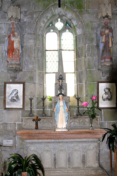 Chapelle Notre-Dame du Calvaire de la Roche-Derrien (Bretagne)