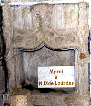 Chapelle Notre-Dame du Calvaire de la Roche-Derrien (Bretagne)