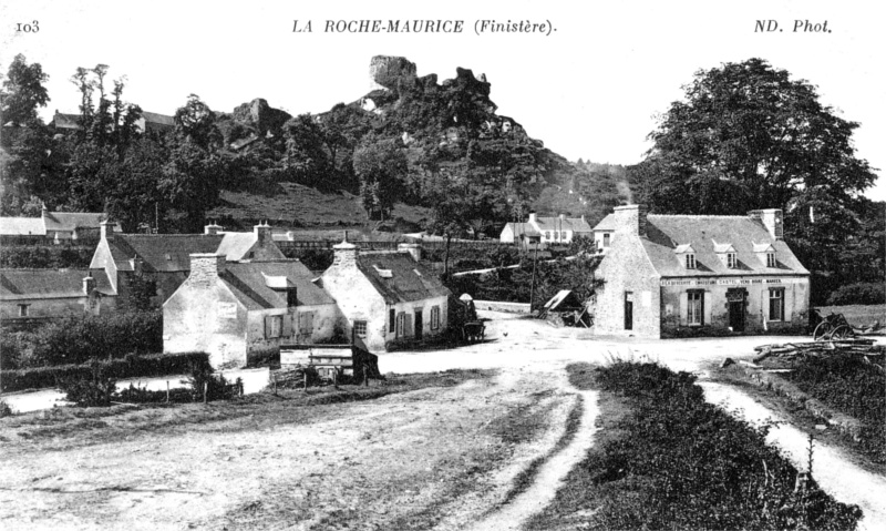 Ville de la Roche-Maurice (Bretagne).