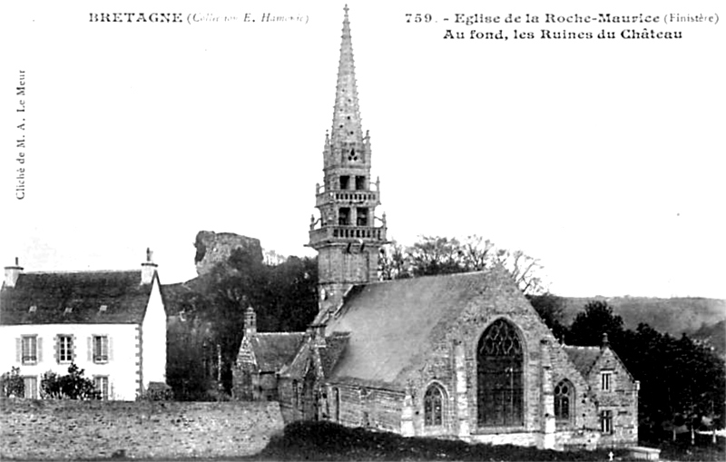 L'glise de La Roche-Maurice (Bretagne).