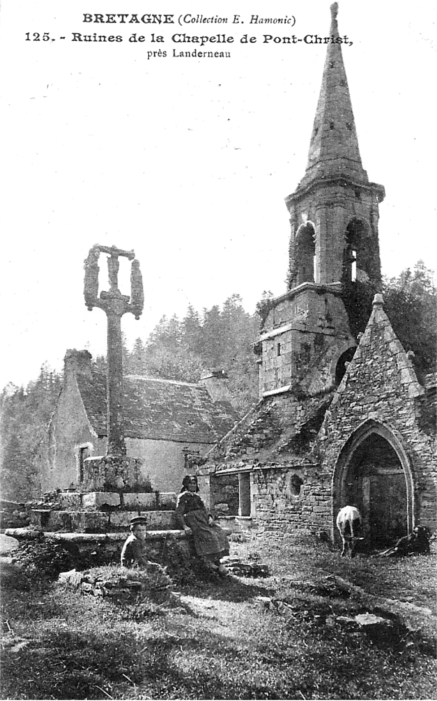 Chapelle de la Roche-Maurice (Bretagne).