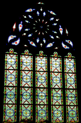Vitrail de l'église Notre-Dame de Runan (Bretagne)