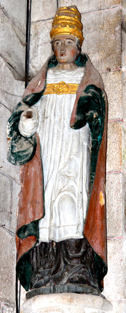 Statue de l'glise Notre-Dame de Runan (Bretagne)