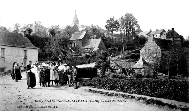 Ville de Saint-Aubin-des-Chteaux (anciennement en Bretagne).