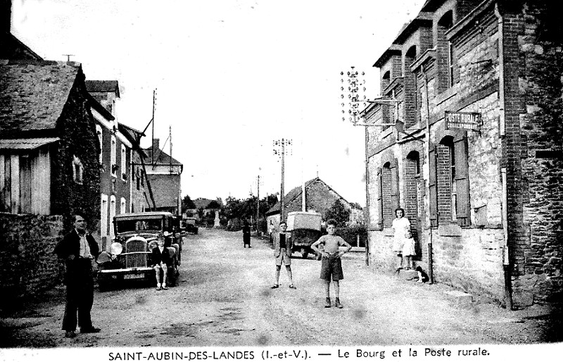 Ville de Saint-Aubin-des-Landes (Bretagne).