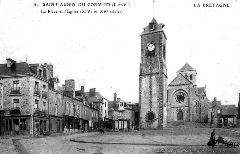 Eglise de Saint-Aubin-du-Cormier (Bretagne).