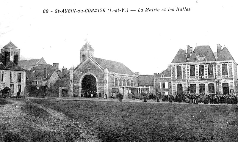 Ville de Saint-Aubin-du-Cormier (Bretagne).