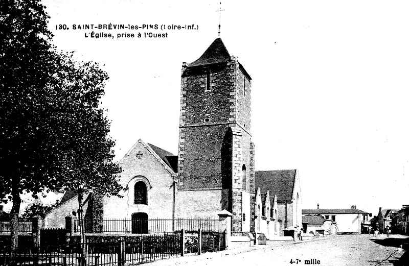Eglise de Saint-Brevin-les-Pins (anciennement en Bretagne).