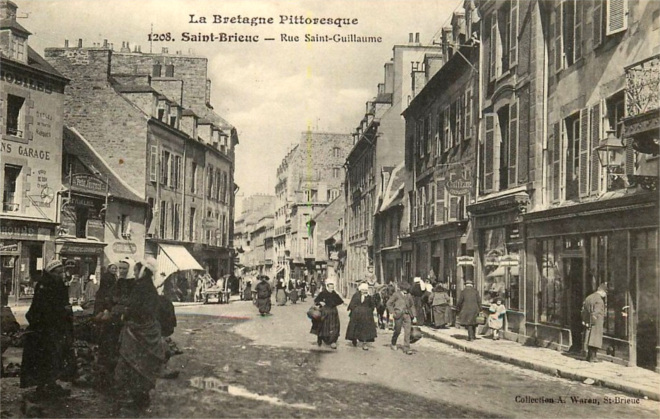 Rue Saint-Guillaume de Saint-Brieuc (Bretagne).