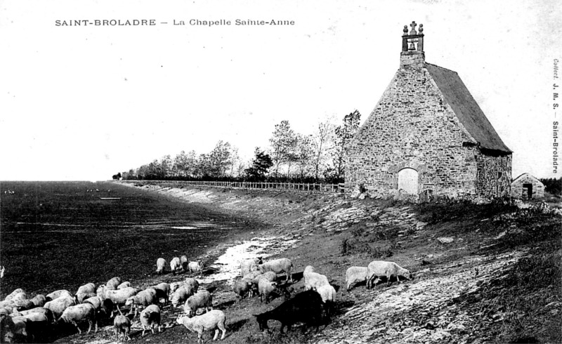 Chapelle Sainte-Anne de Saint-Broladre (Bretagne).