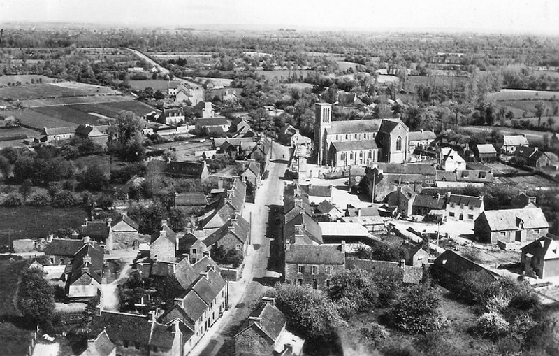 Vue gnrale de la ville de Saint-Clet (Bretagne).